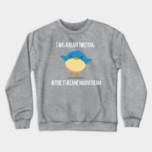 tweeting bird Crewneck Sweatshirt